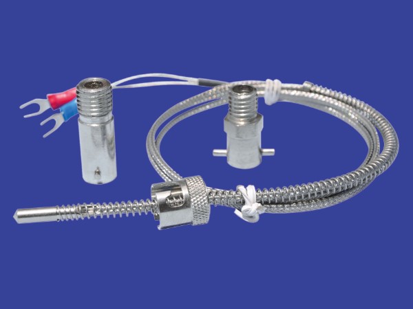 �����y��ϵ�y(t��ng)�ĽY(ji��)��(g��u)���c(di��n)�ͽM�ɲ�������Щ